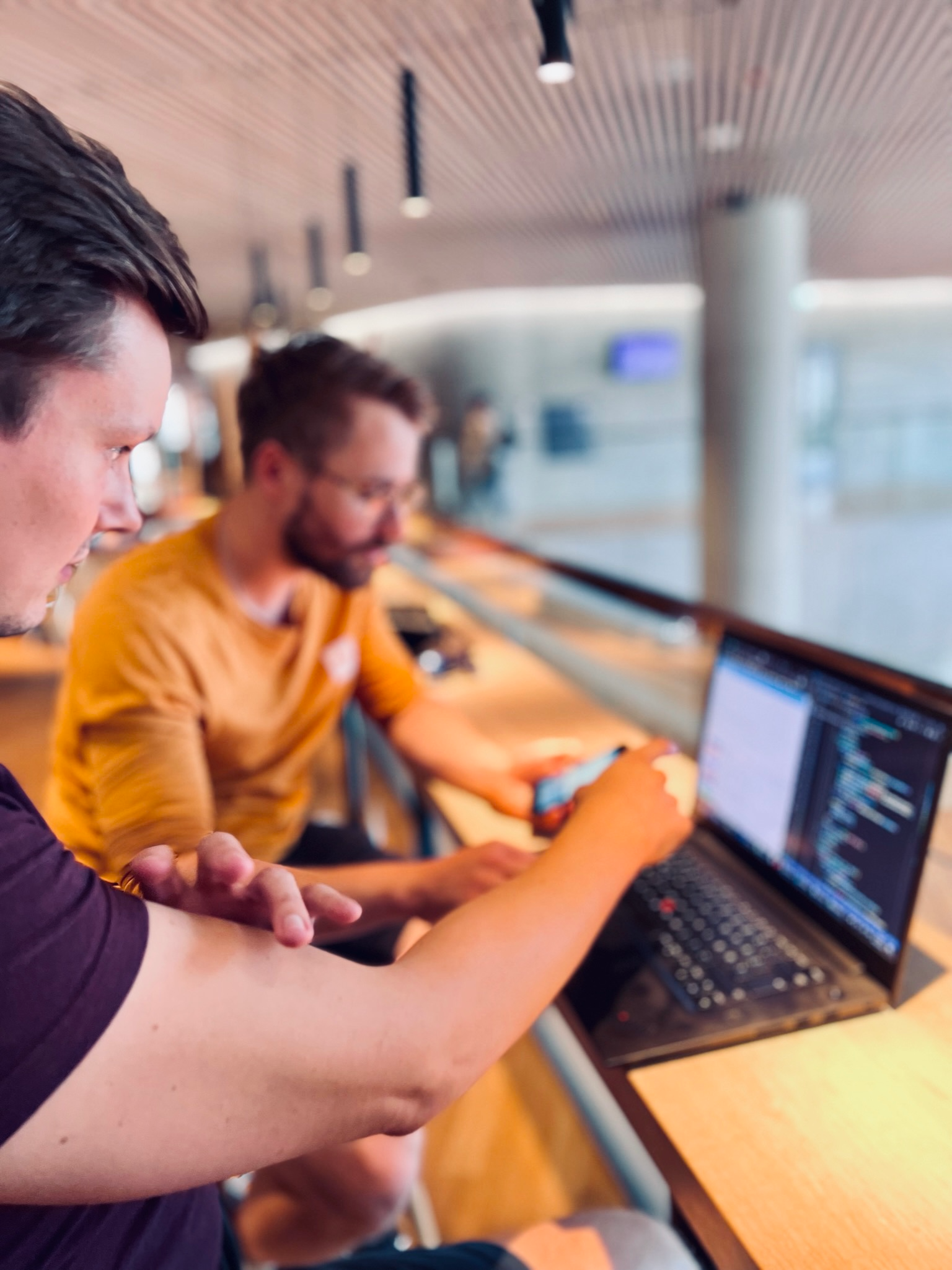 Skabere af LægeLøn Mathias Brejnebøl og Mathias Gierløff